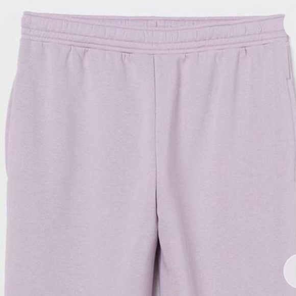 H&M sweatsuit - Picture 2 of 2